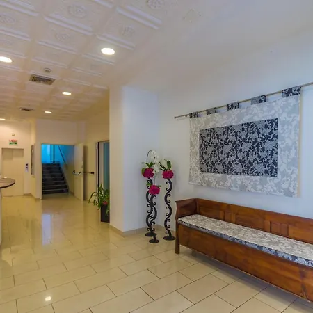 Otel Palma De Majorca 3*